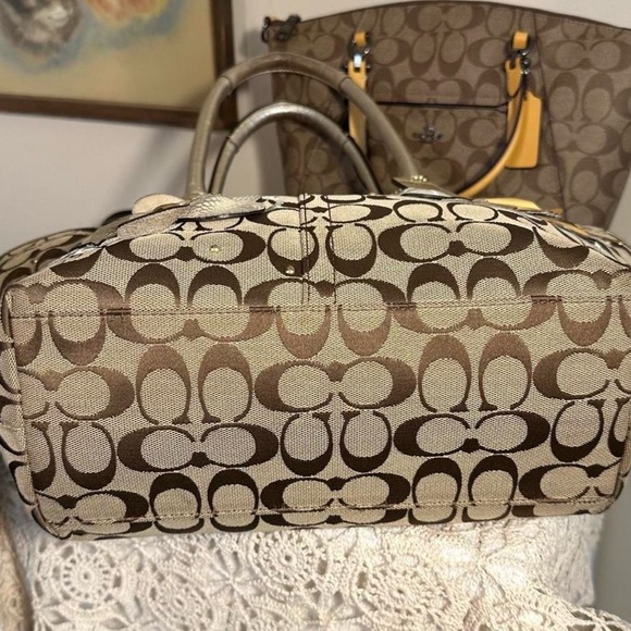 Coach Tan and Yellow Floral Tote - Picture 6 of 9